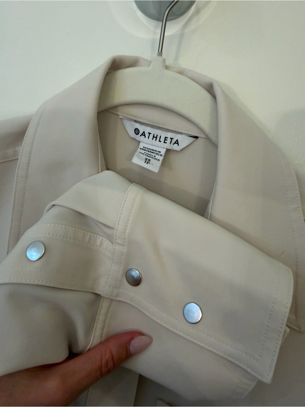 Athleta Women's Cream Oversized Button Up